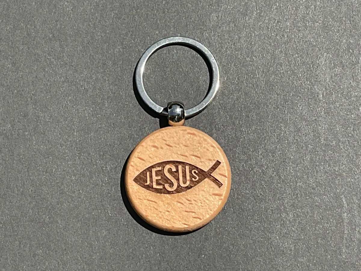 Porte-Clé Ichtus Jésus - en bois de hêtre