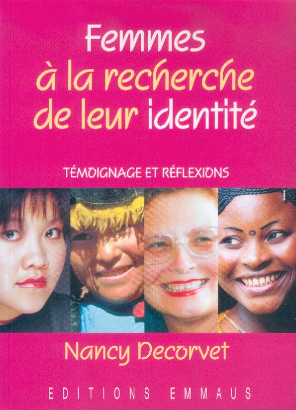 Femmes à la recherche de leur identité